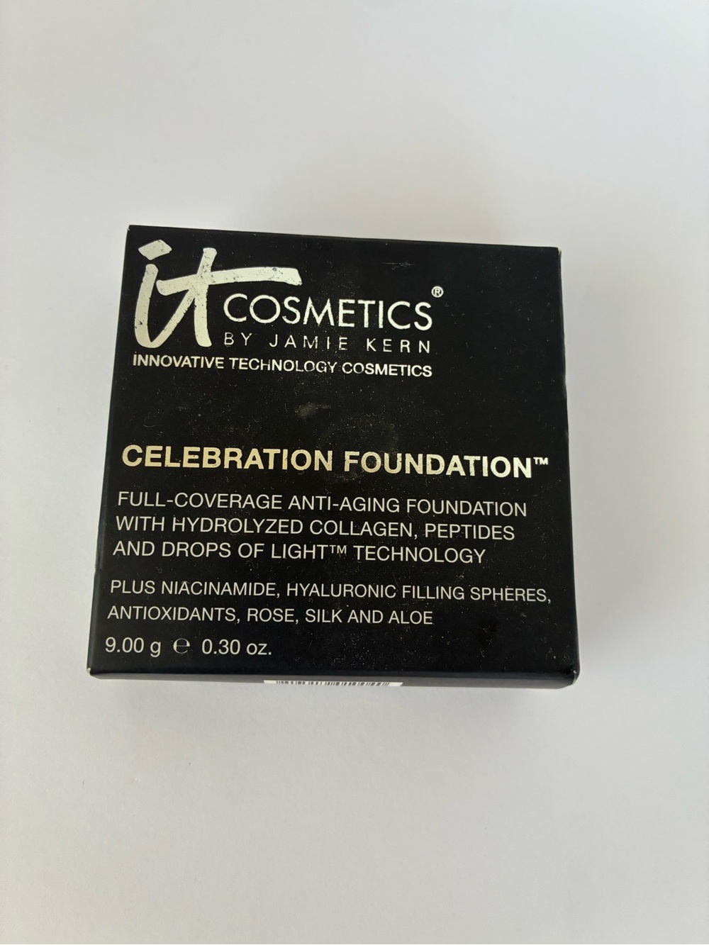IT Cosmetics Celebration Foundation Tan 0.30 oz Discontinued NEW Unused